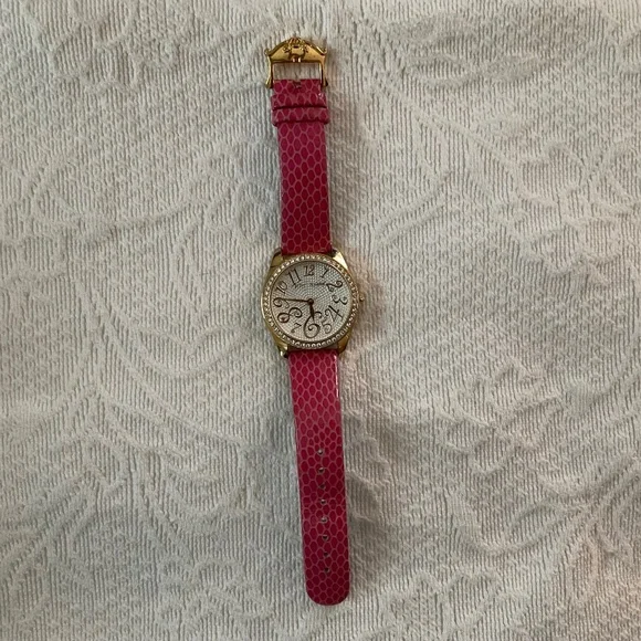 Betsey Johnson | Accessories | Betsy Johnson Large Face 